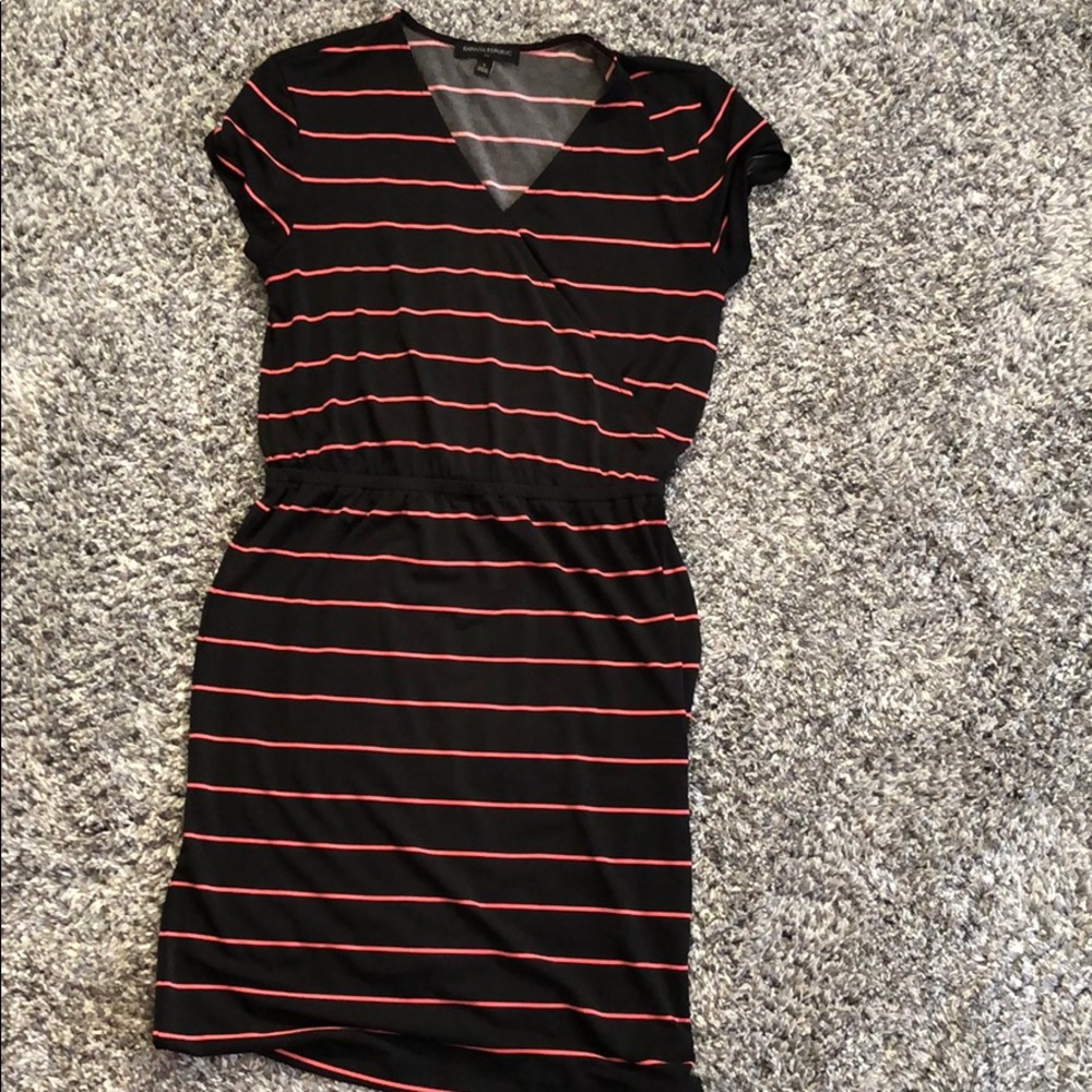 Banana Republic v-neck-wrap Dress